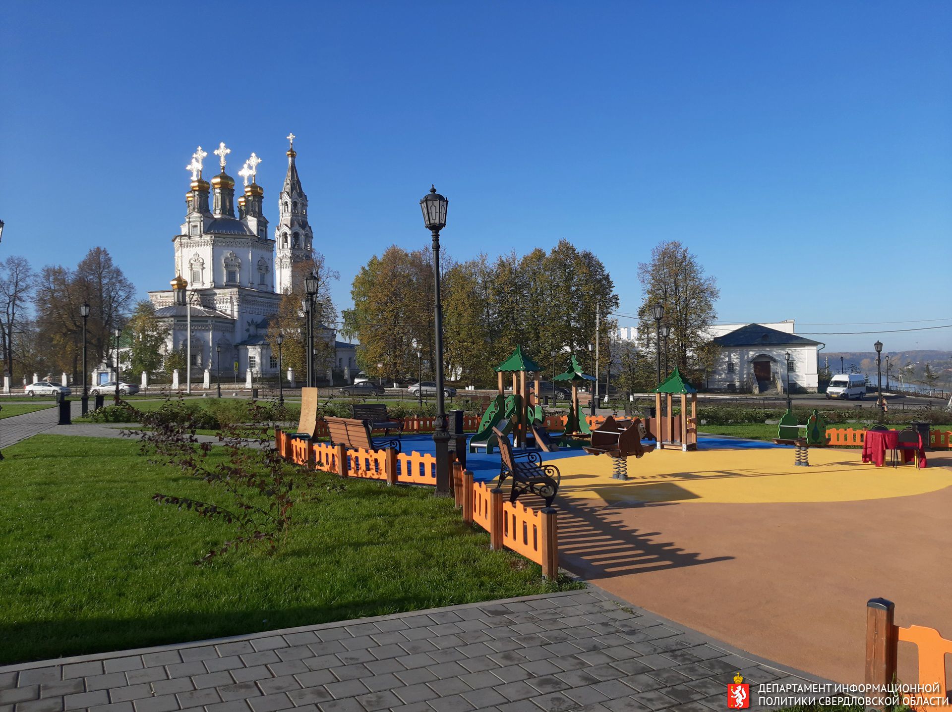 На открытие центральной площади в Верхотурье приехал министр строительства  Владимир Якушев - «Уральский рабочий»